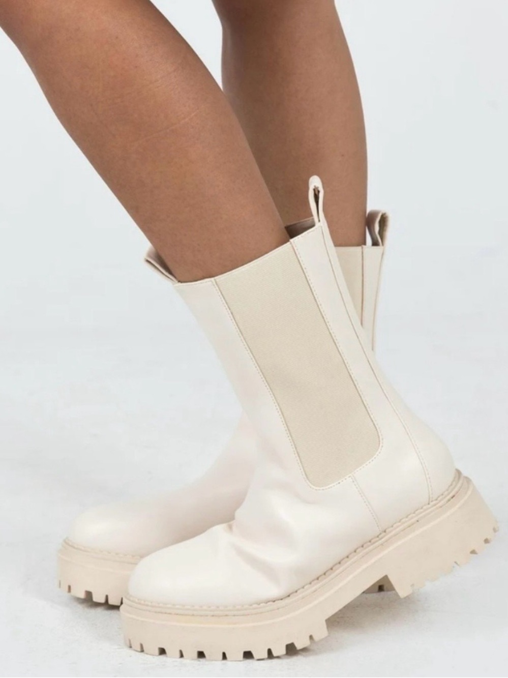 Steve Madden Cream Leather Yairy Lugsole Boots